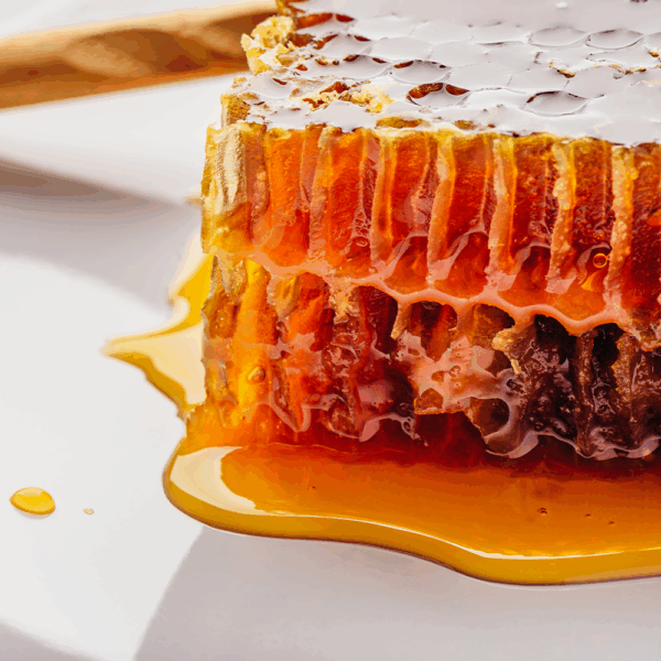 Honey with Cut Comb